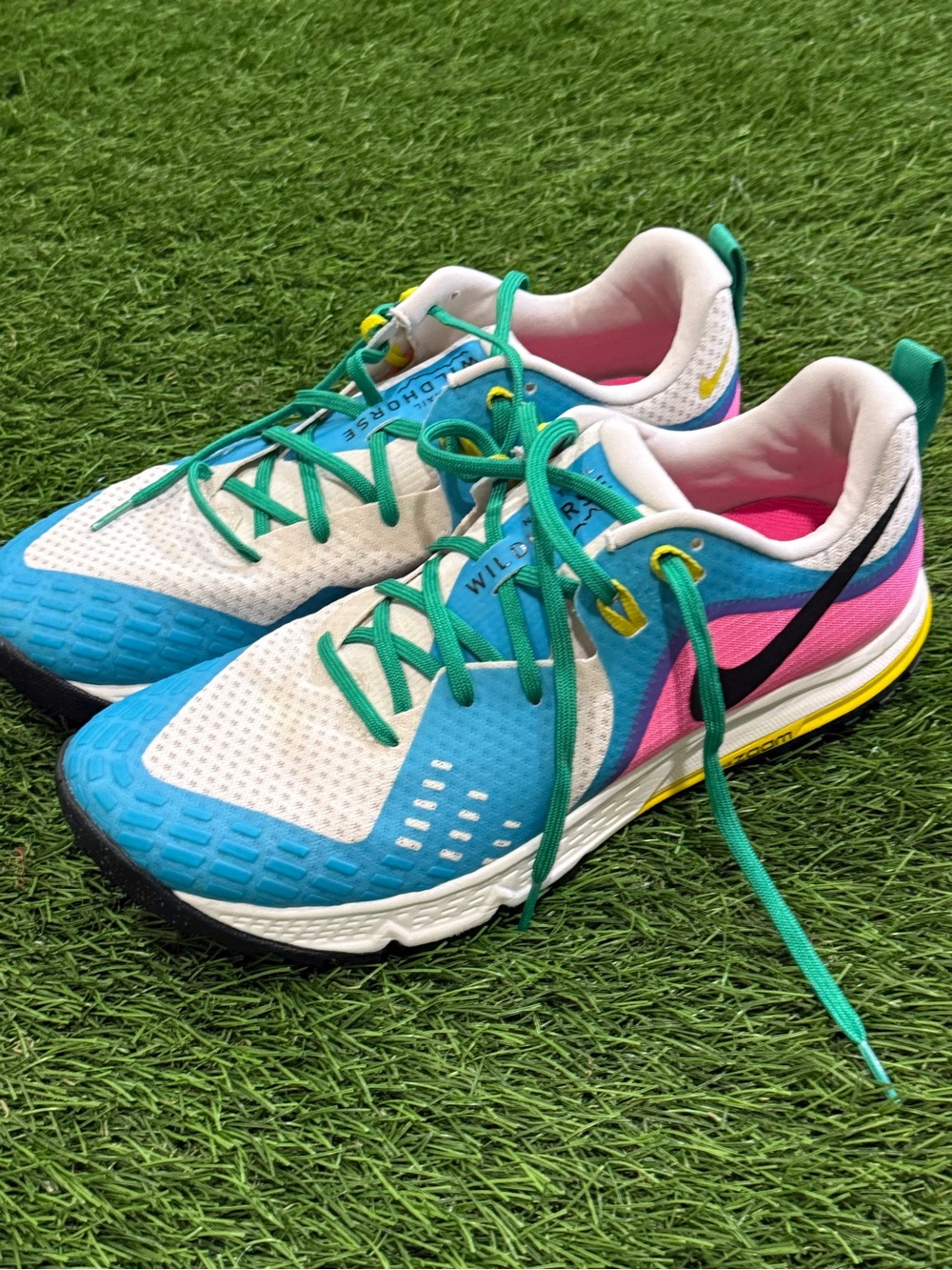Nike Zoom Trail Wildhorse Athletic Shoes